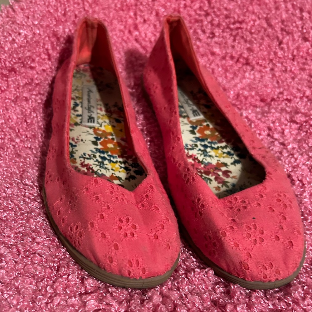 American Eagle Coral Pink Flats